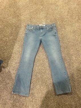 Women’s Light Blue Denim Jeans